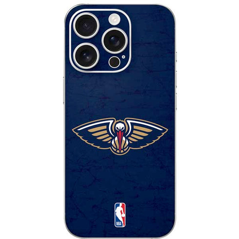 NBA New Orleans Pelicans Distressed iPhone 16 Pro Skin